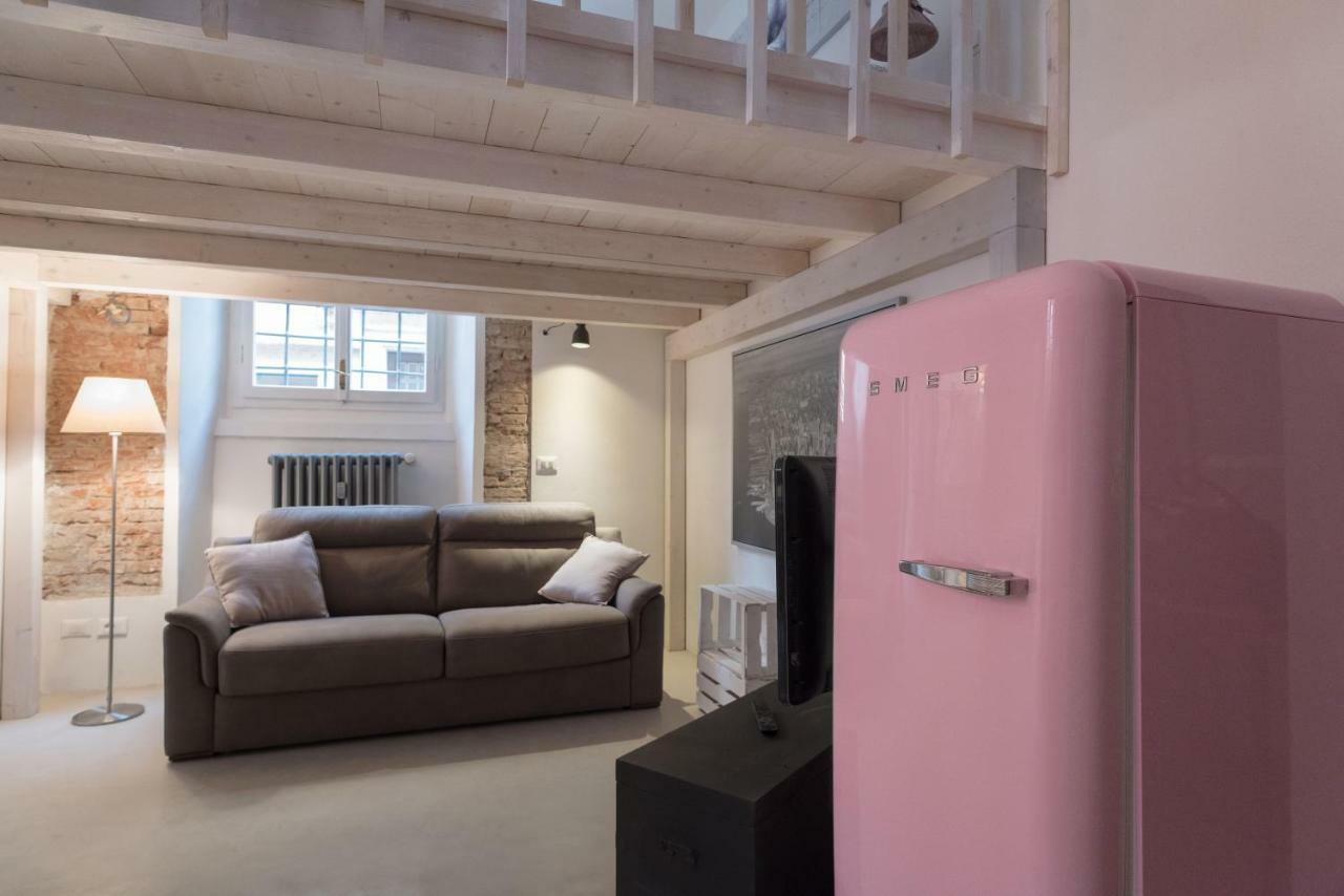 New Loft In The Heart Of Bologna Διαμέρισμα Εξωτερικό φωτογραφία